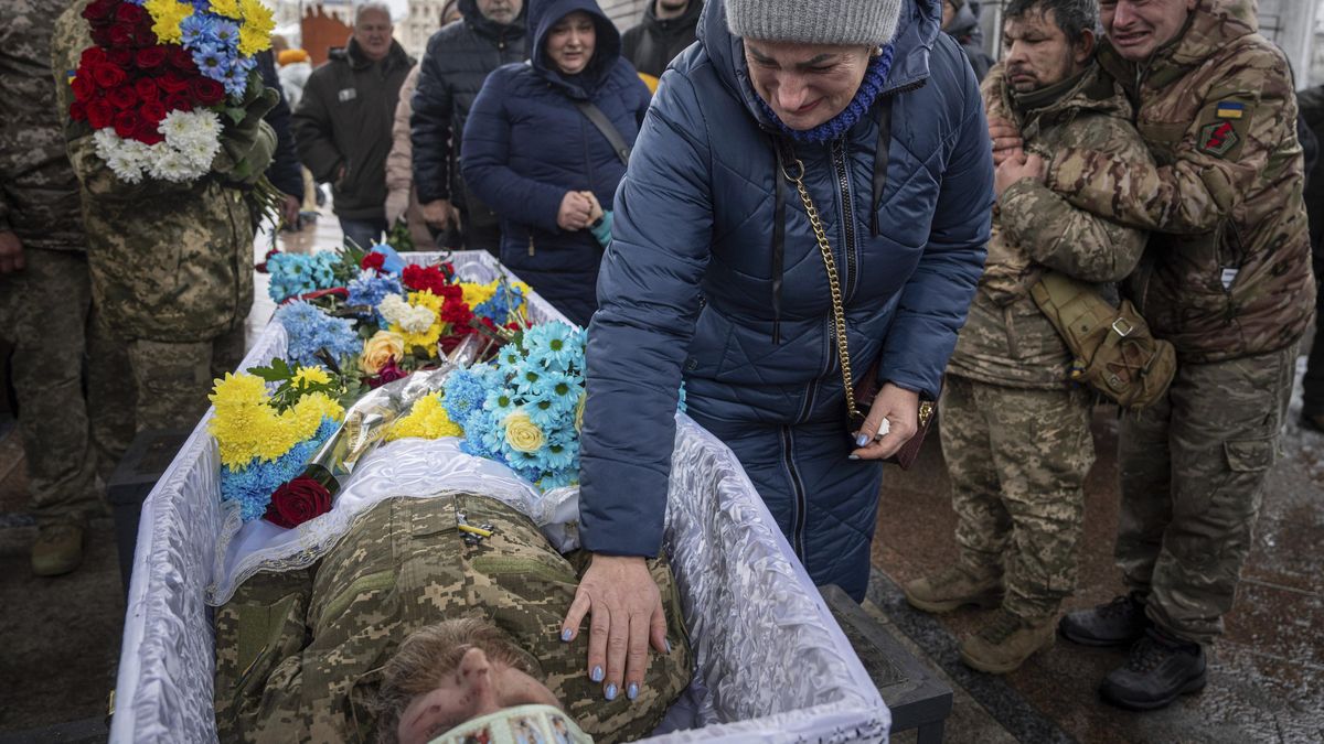 Je to sebevražedná mise, říkají ukrajinští vojáci o bojích na levém břehu Dněpru